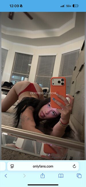 Caty Moore Nude Leaked Photo #10