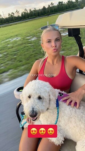 Cayla Vanderbaan photo