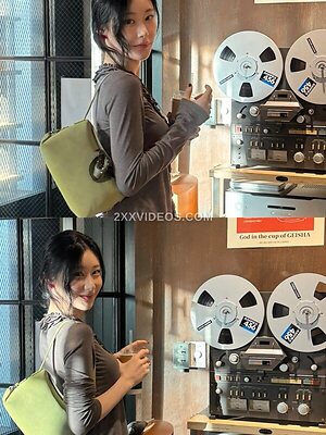 Chaeryeong photo
