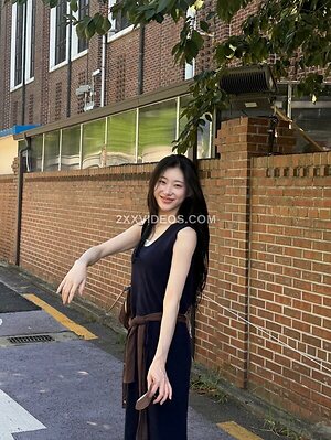 Chaeryeong photo