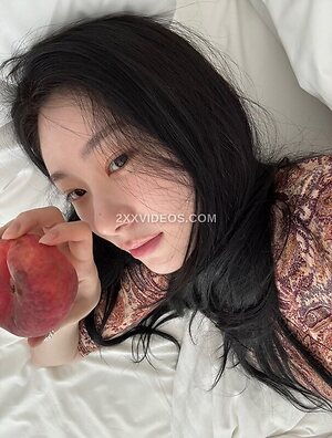Chaeryeong photo