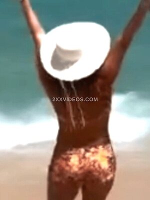 Chanel West Coast Nude Leaked Photo #12