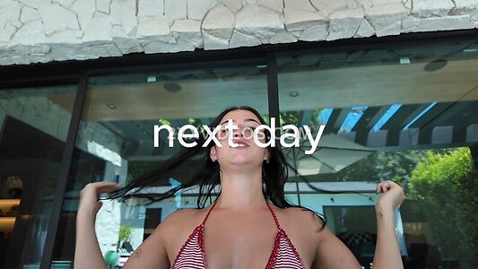 Charli D'Amelio Nude Leaked Photo #2
