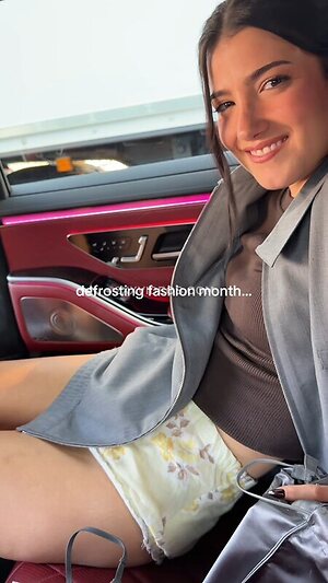Charli D'Amelio photo