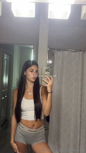 charlidawson Nude Leaked Photo #5