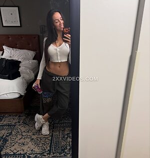 Chelsea Green photo