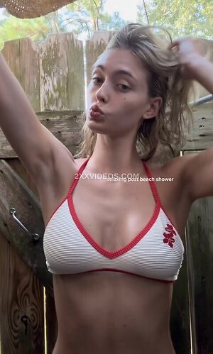 Chloe M Bridges Nude Leaked Photo #4