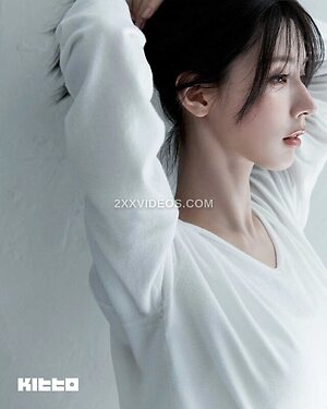 Cho Mi-yeon Nude Leaked Photo #2