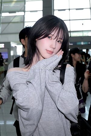 Cho Mi-yeon Nude Leaked Photo #33