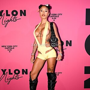Coi Leray Nude Leaked Photo #35