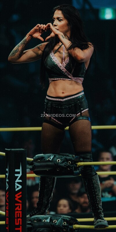 Cora Jade photo