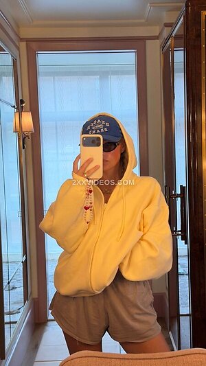 Corinna Kopf Nude Leaked Photo #25