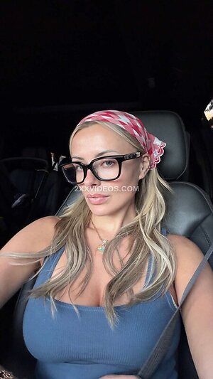 Corinna Kopf Nude Leaked Photo #26