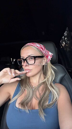 Corinna Kopf Nude Leaked Photo #28