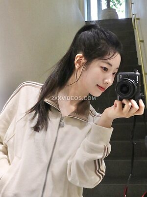 Dahyun Nude Leaked Photo #7