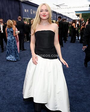 Dakota Fanning photo