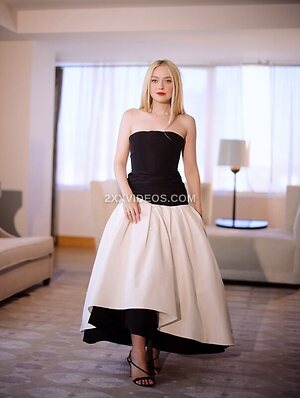 Dakota Fanning Nude Leaked Photo #52