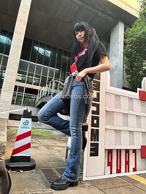 Daturakisses- Sacha Wang photo