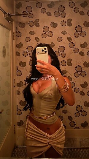 deemah Nude Leaked Photo #17