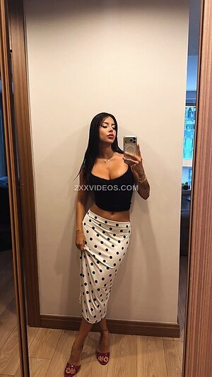 Demet Ozturk Nude Leaked Photo #96