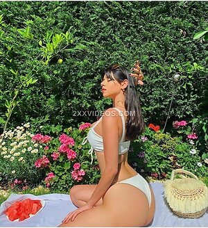 Demet Ozturk Nude Leaked Photo #205