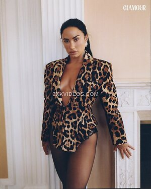 Demi Lovato Nude Leaked Photo #11