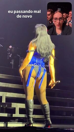 Demi Lovato photo