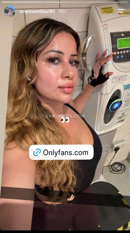DesiQueenUK photo