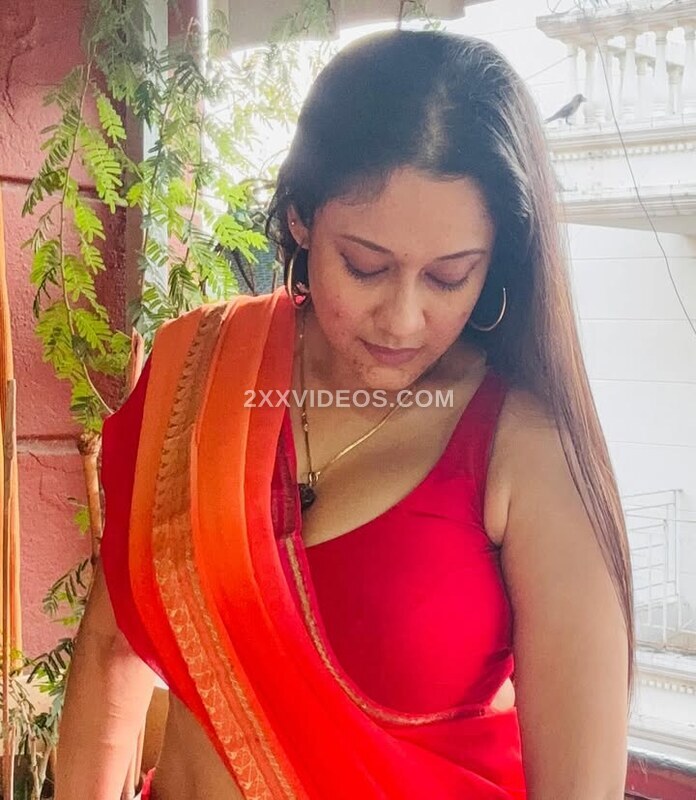 Devina Bose photo