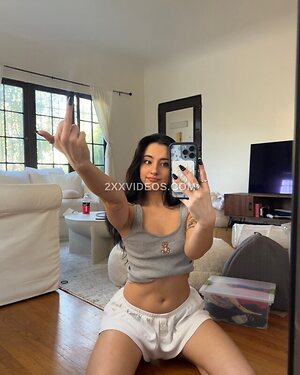 Devinevola Nude Leaked Photo #25