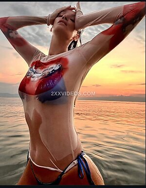 Didem Soydan Nude Leaked Photo #14