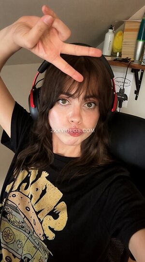Dorozea Nude Leaked Photo #4