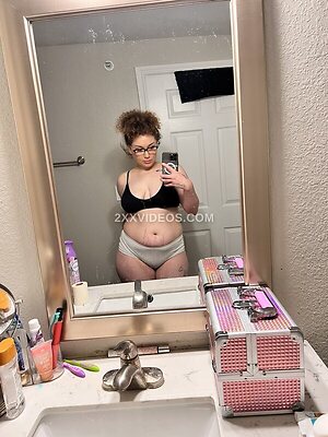 Mo Monroe