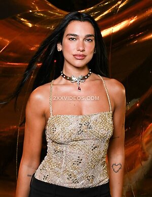 Dua Lipa photo