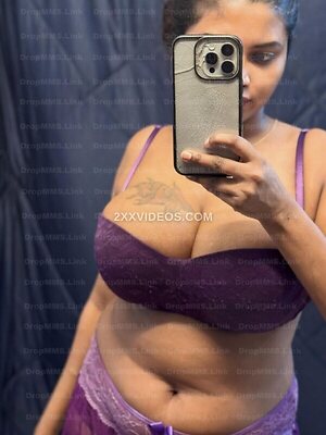 Elakkiya Nude Leaked Photo #14