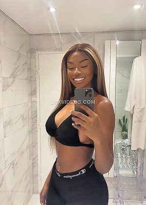 Elinda San Nude Leaked Photo #90