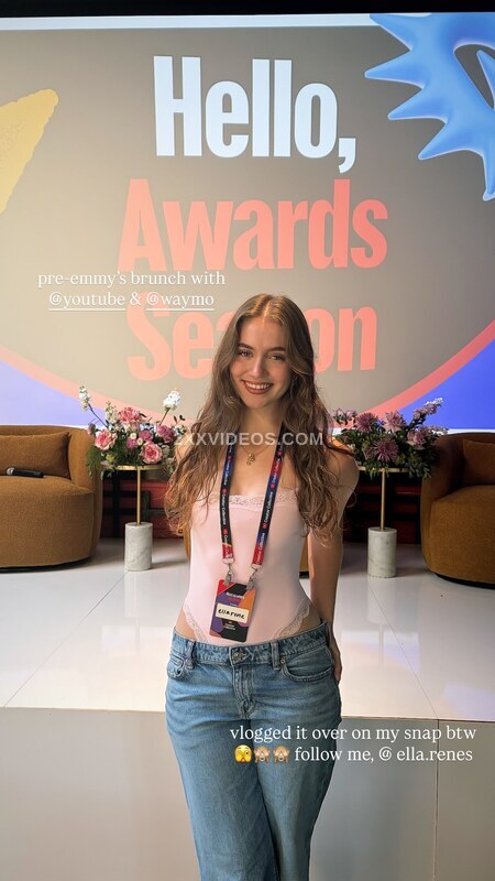 Ella Rene photo