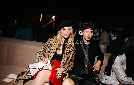 Elle Fanning photo