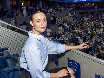 Elle Fanning photo