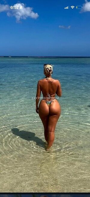 Elliemaejohnson_ photo