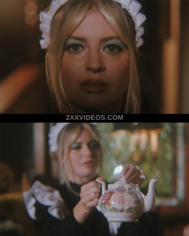 Elyse Willems photo