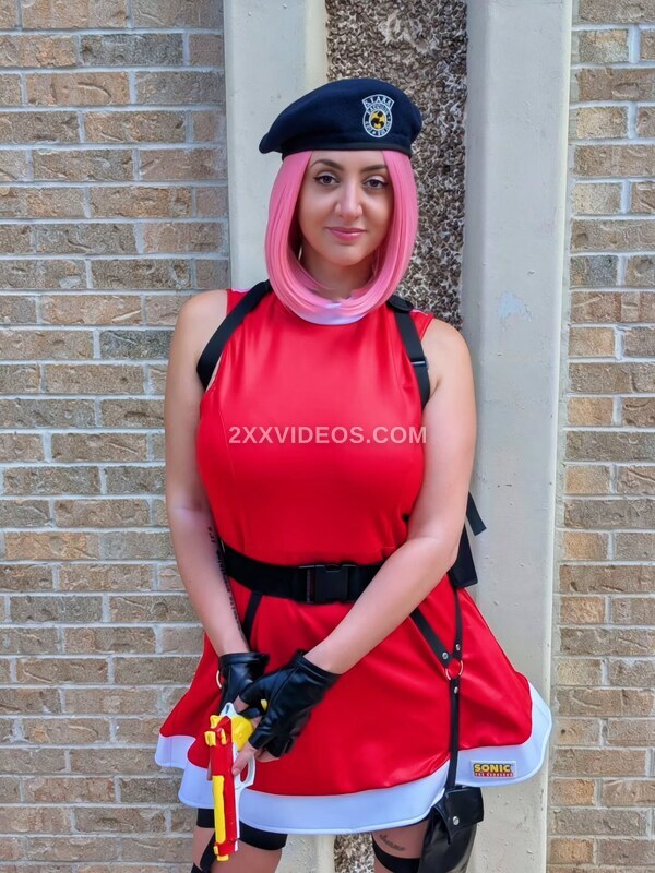 Emidivergent photo