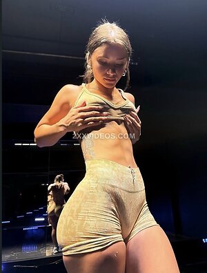 Emilia Harring photo