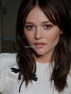 Emily Alyn Lind Nude Leaked Photo #36