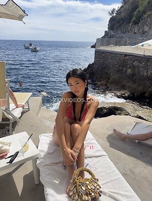 Emily ha photo