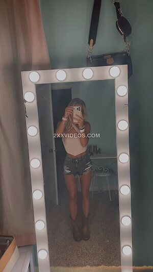 Emily Sentner photo