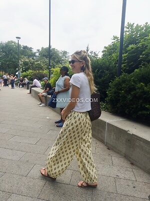 Emily Wickersham photo