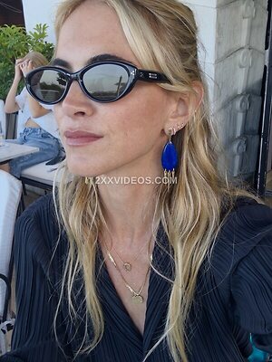 Emily Wickersham photo