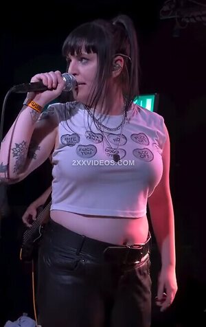 Emma Blackery Nude Leaked Photo #7
