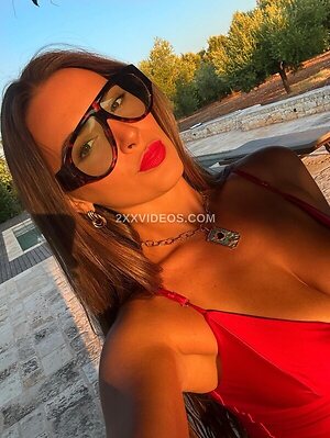 Emma Char photo